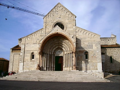 cathedrale saint cyriaque dancone