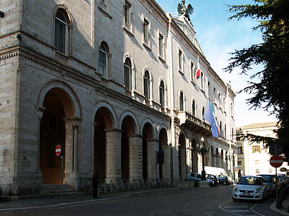 palazzo della provincia e della prefettura perugia