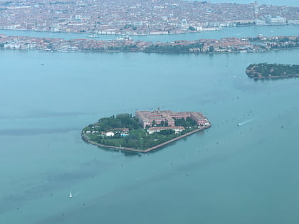 isola di san clemente venecia