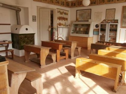 schulmuseum tagusens museo della scuola tagusa lajen