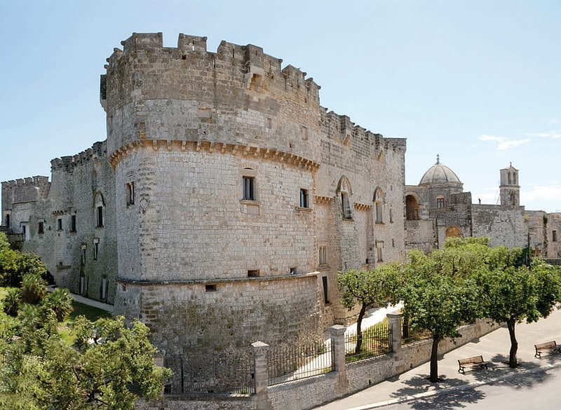 castello dentice di frasso di carovigno