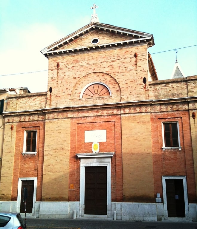 basilica collegiata di santa croce ostra