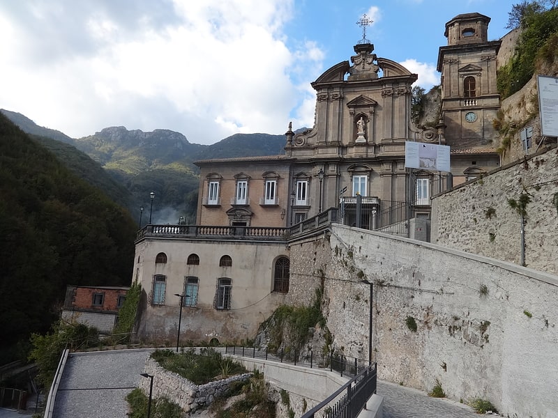 abadia de la santisima trinidad de cava de tirreni