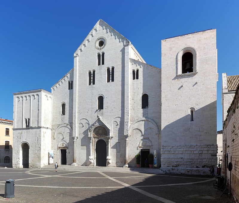 basilica di san nicola bari