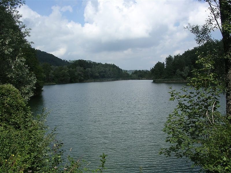 lago di castel dellalpi san benedetto val di sambro