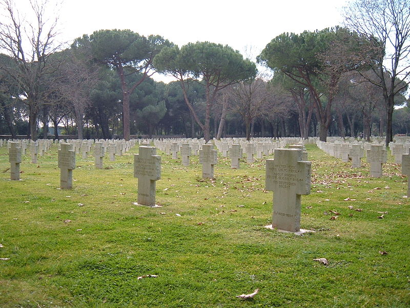 Cimitero Militare Tedesco