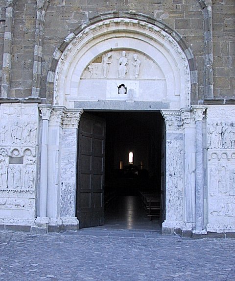 Opactwo San Giovanni in Venere