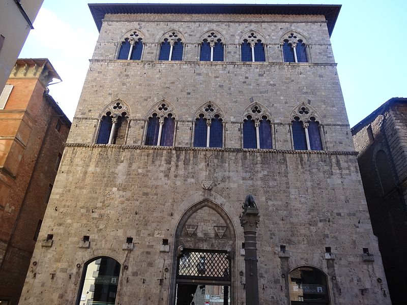 Palazzo Tolomei