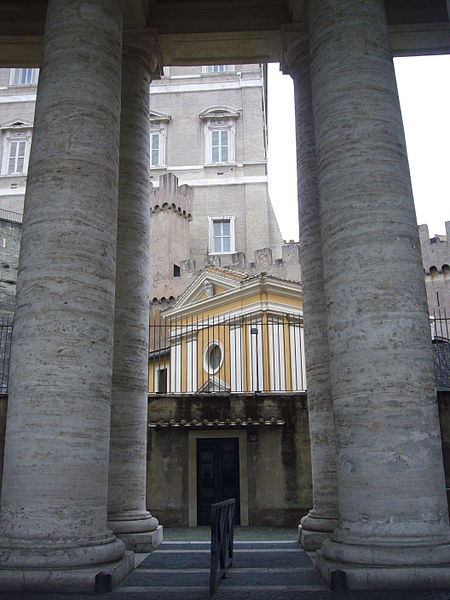 Iglesia de San Martín y Sebastián de los suizos