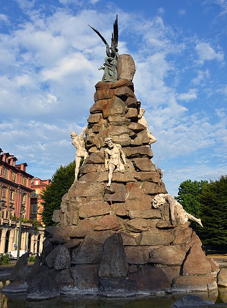 Monumento al Traforo del Frejus