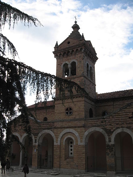 Église San Costanzo