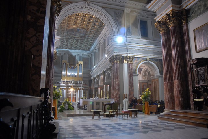 Catedral de la Asunción de María y San Modestino