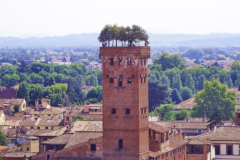 Torre Guinigi