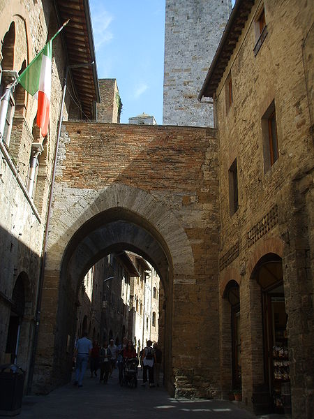 Via San Matteo