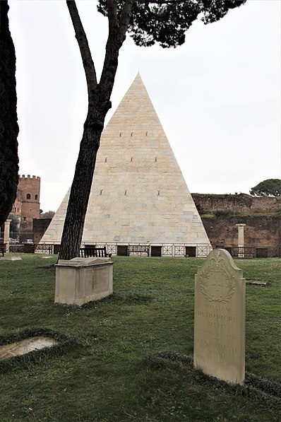Pyramide de Cestius