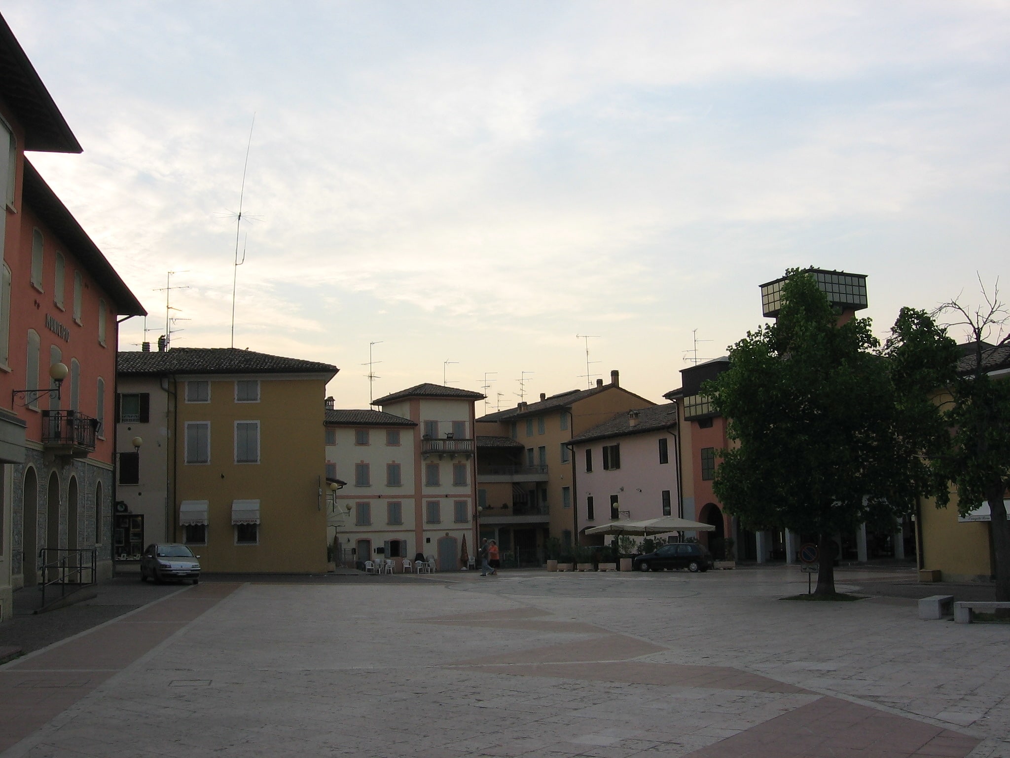 Quattro Castella, Italie
