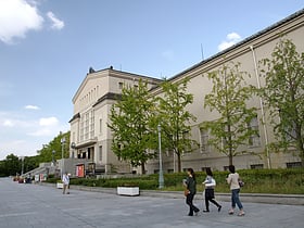 musee municipal des beaux arts dosaka
