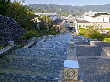 museo de arte moderno de tokushima