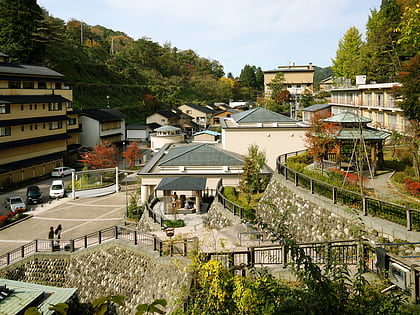 yuwaku onsen