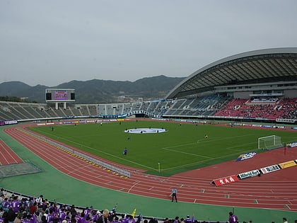 estadio del gran arco de hiroshima