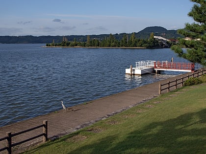 Lake Tōgō