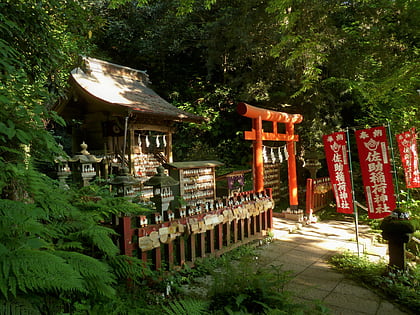 santuario sasuke inari kamakura