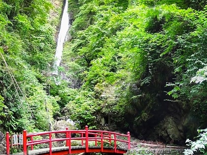 shasui falls yamakita