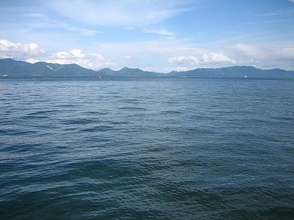 lago inawashiro bandai asahi national park