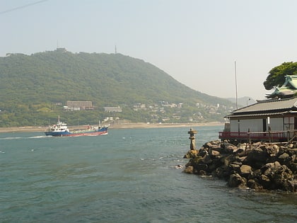 mekari shrine kitakyushu