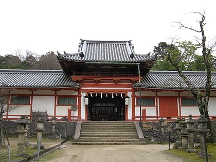 tamukeyama hachiman shrine nara
