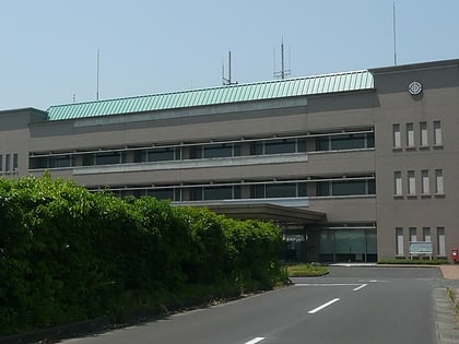 Higashikushira