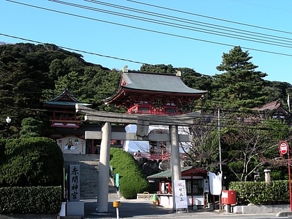 akama shrine shimonoseki