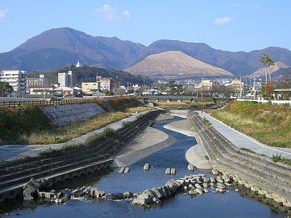Mont Tsurumi