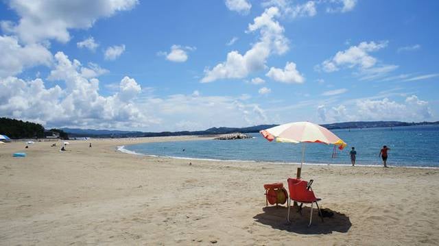 tanabe ogigahama beach