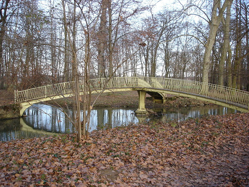 Multi-way bridge
