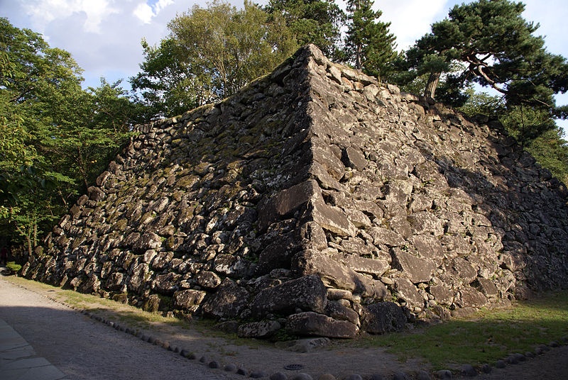 Komoro Castle