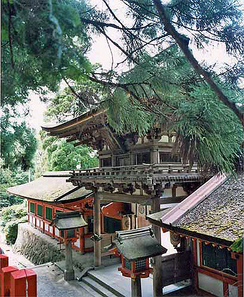Isonokami-jingū