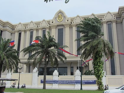 peace palace phnom penh