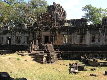 khleangs park archeologiczny angkor