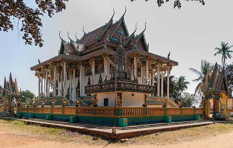 Wat Ek Phnom