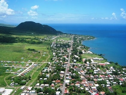 sandy point town isla de san cristobal