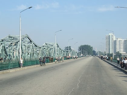 yanggak bridge pjongjang