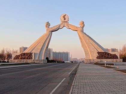 arche de la reunification pyongyang
