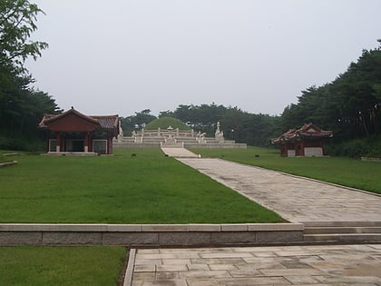tomb of king wanggon kaesong