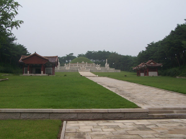 Historische Monumente und Stätten von Kaesŏng