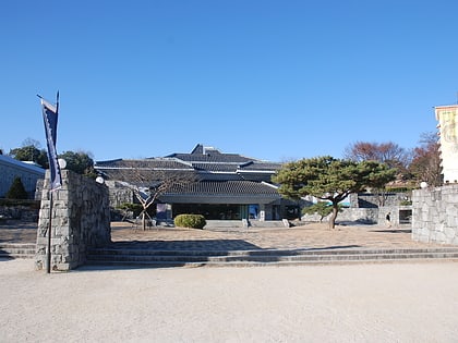 museo nacional de jinju