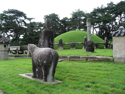 grobowce dynastii joseon seul