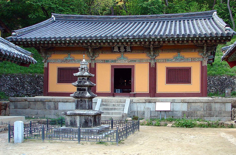 bongjeongsa temple andong
