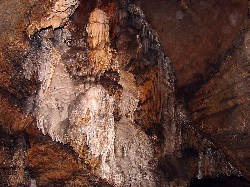 Cueva de Gosu