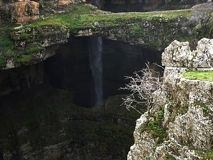 baatara gorge waterfall yammoune